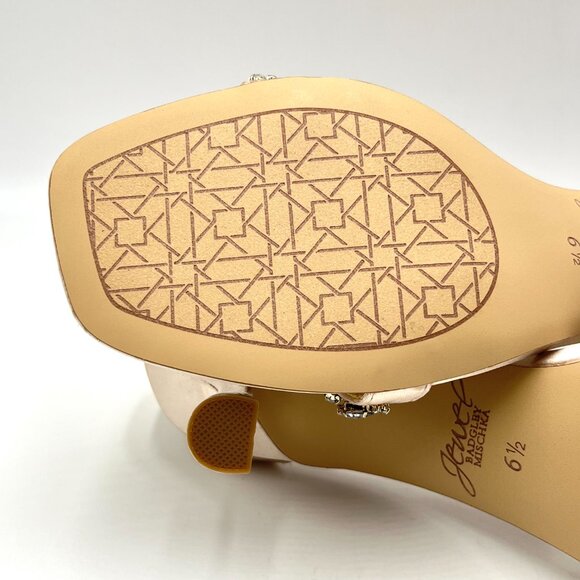 Jewel Badgley Mischka‎ Size 6.5 Champagne Satin Dress Sandals Kitten Heels Shoes - Picture 10 of 14